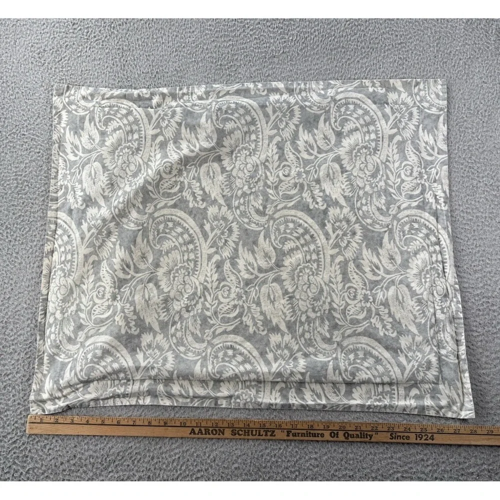 Pottery Barn Alessandra Scroll Standard Pillow Sham Gray Cream French‎ Country